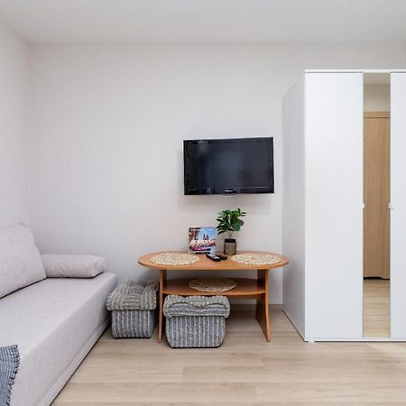 Srodmiescie Katowa Air-Conditioned Studio Krakow By Noclegi Renters Exterior foto